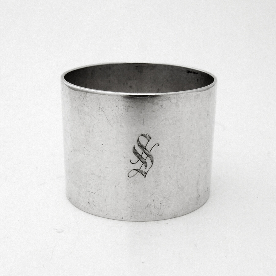 Plain Heavy Napkin Ring Reed Barton Sterling Silver Mono S