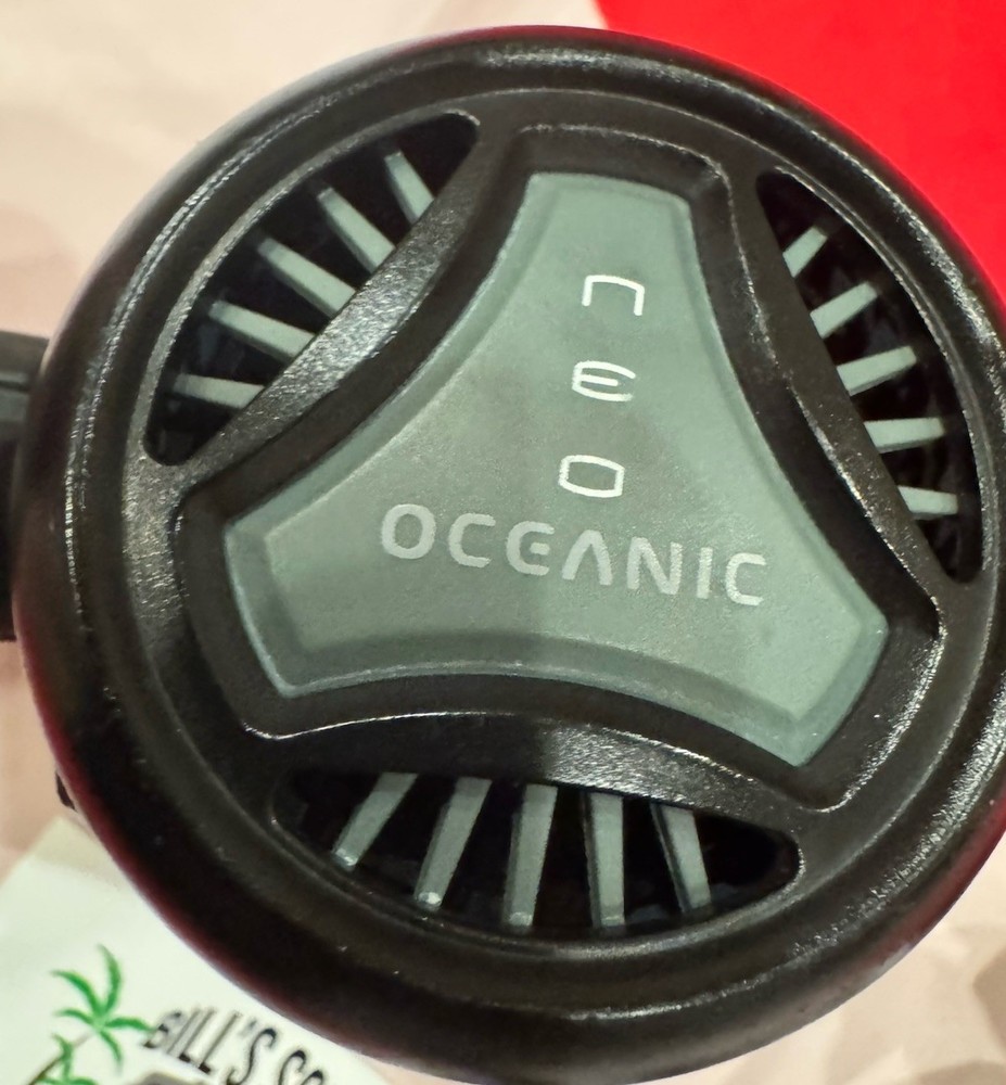 OCEANIC NEO CDX5 SCUBA REGULATOR AWESOME SOLID REG IN NICE CONDITION