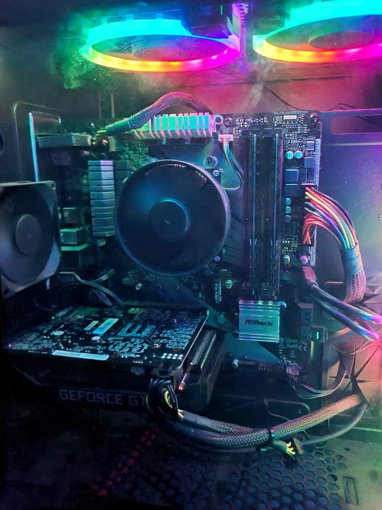 2 Great Fast Gaming Pcs For Only 2000$