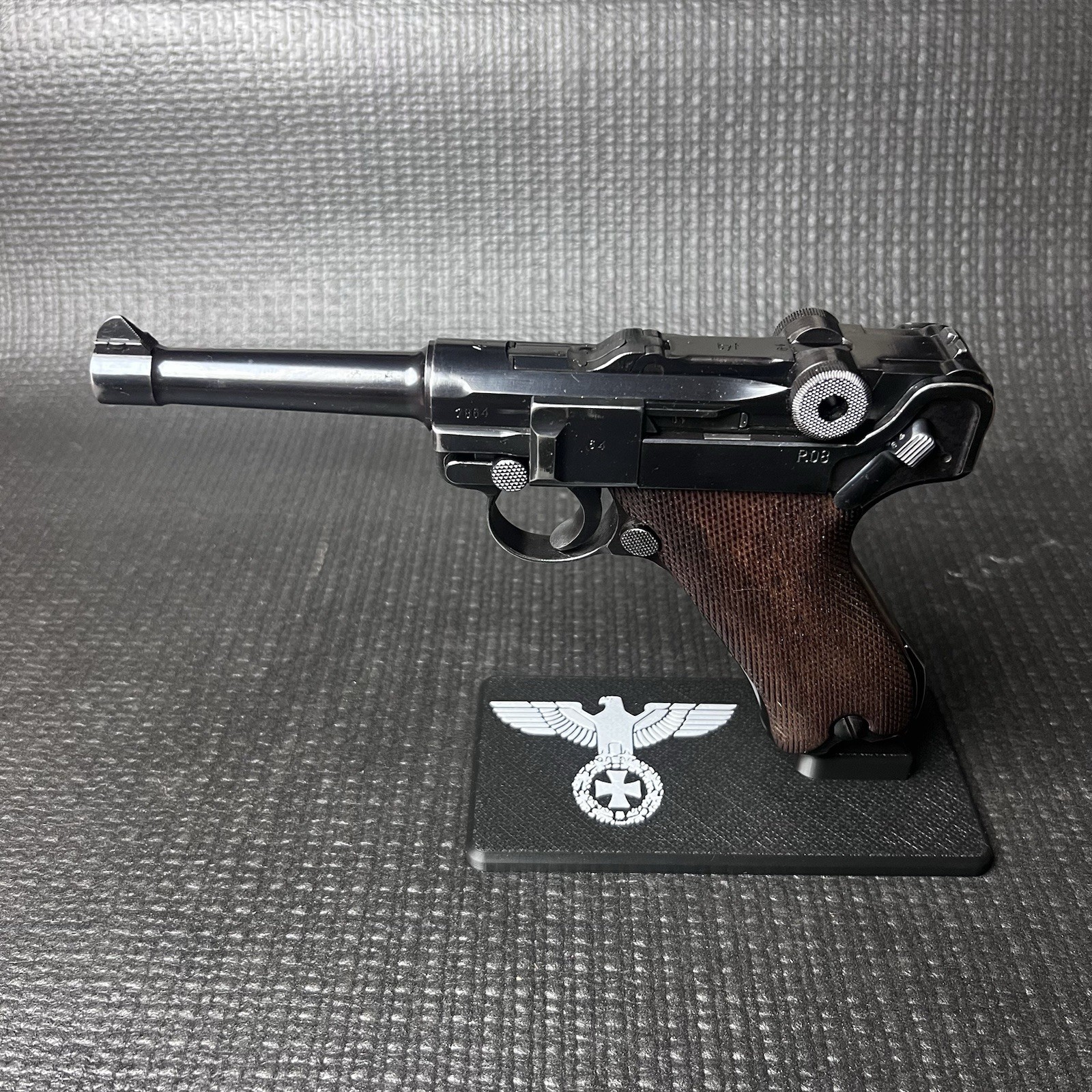 Luger P08 Pistol Display Stand Handgun Maintenance Gun Holder WW2 German