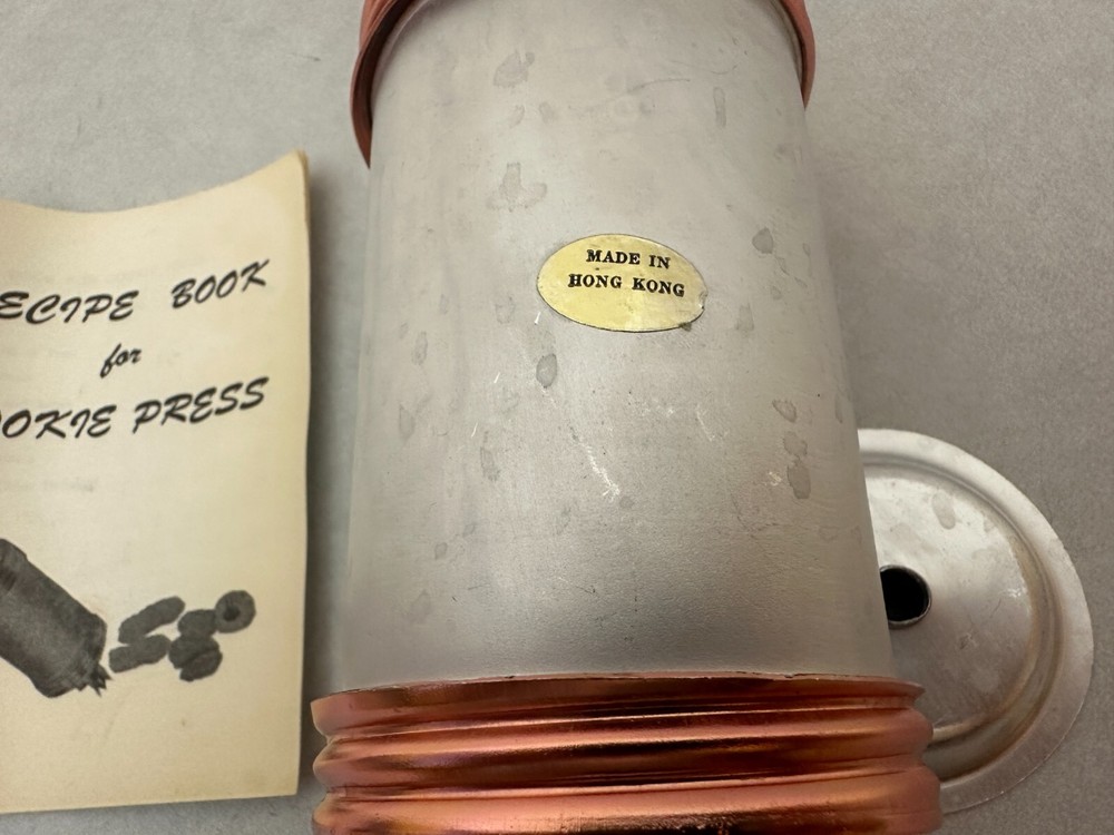 Cookie Pastry Mould - Vintage Pace Setter - 12 Patterns