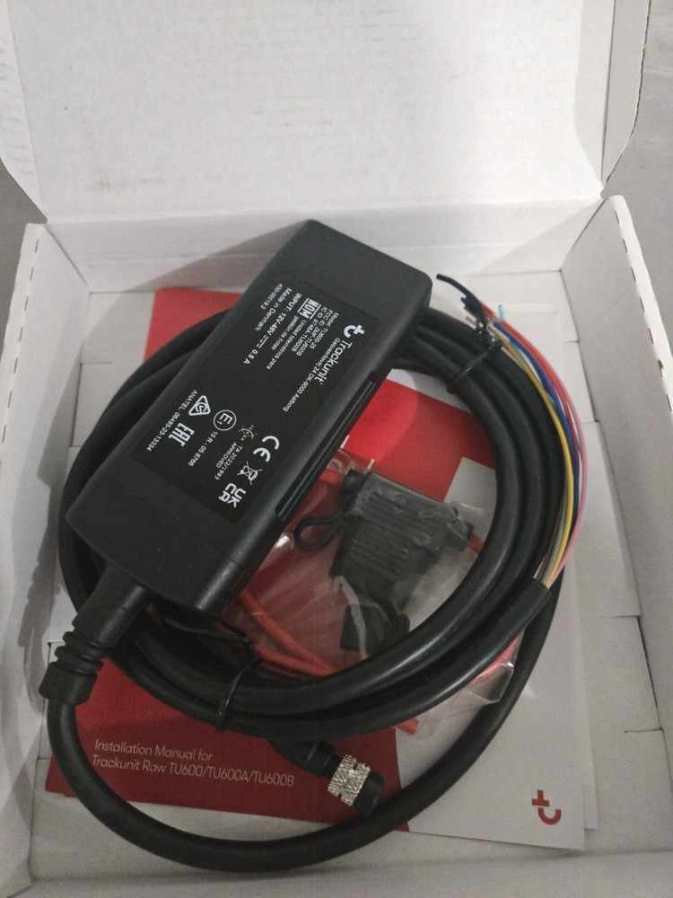 Trackunit TU600-25 Heavy Equipment Tracking Device