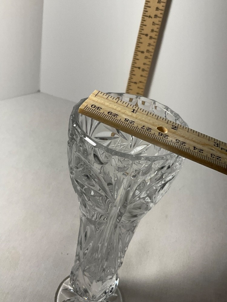 Pinwheel crystal 8" bud vase Decorative etching