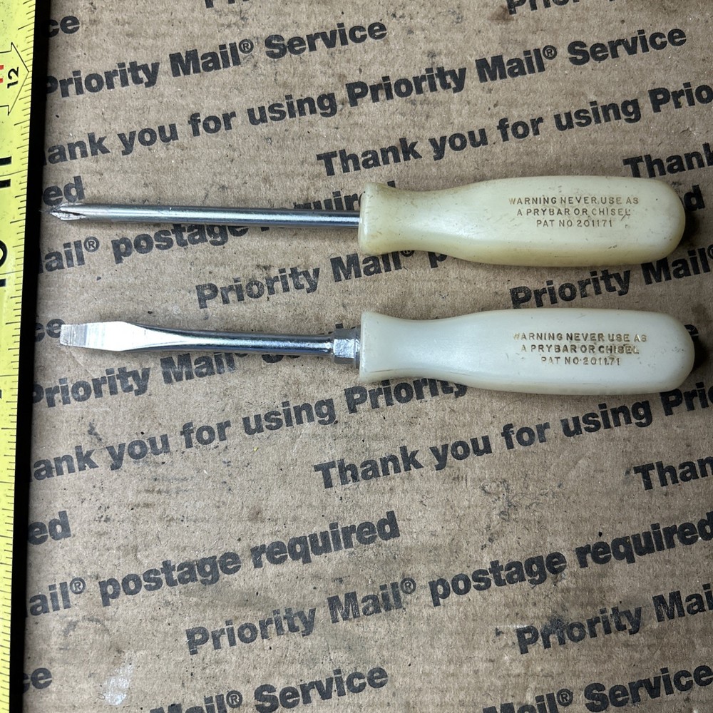 Snap On Tools “500” Limited Edition Slotted Flat Philips Pearl Screwdriver Set