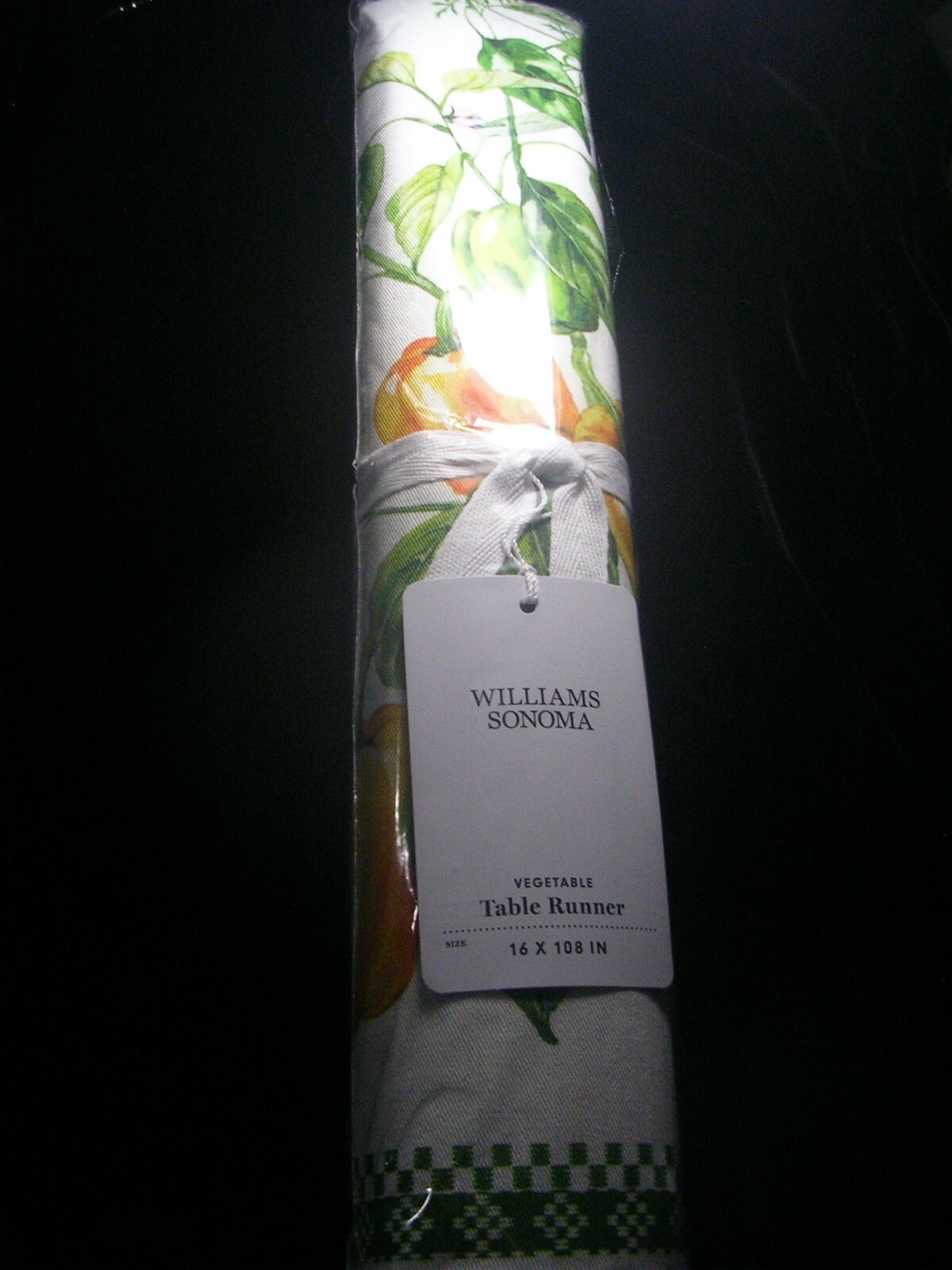 WILLIAMS SONOMA VEGETABLE TABLE RUNNER TWILL WEAVE COTTON 16X108 REVERSIBLE NWTG