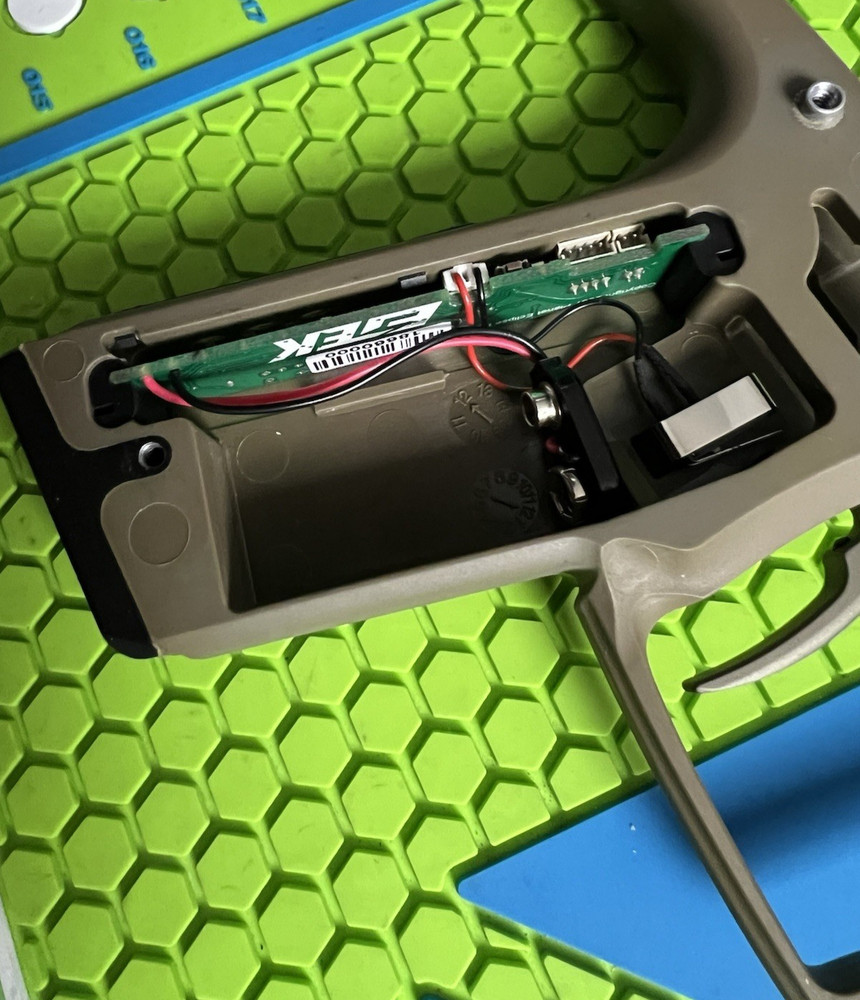 PLANET ECLIPSE ETEK 3 4 COMPOSITE TRIGGER FRAME + BOARD + MICROSWITCH PAINTBALL