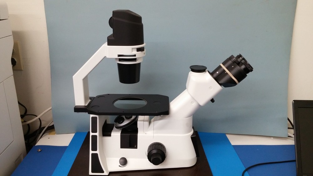 Laxco LMI3-PH1 Inverted Microscope