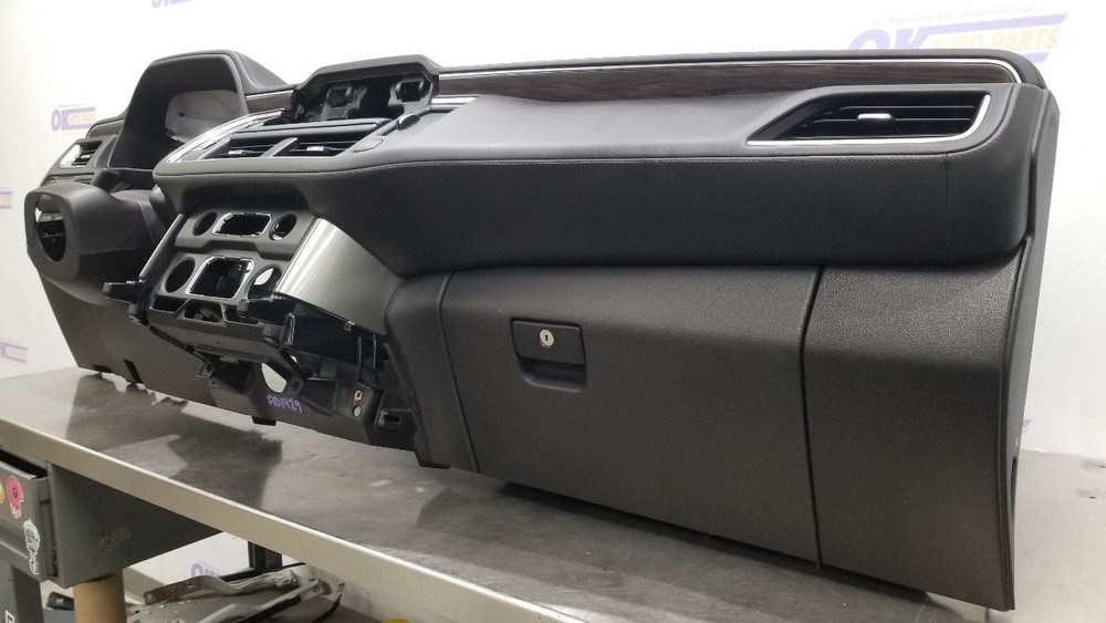 21 CHEVY TAHOE Z71 DASHBOARD DASH PANEL ASSEMBLY BLACK