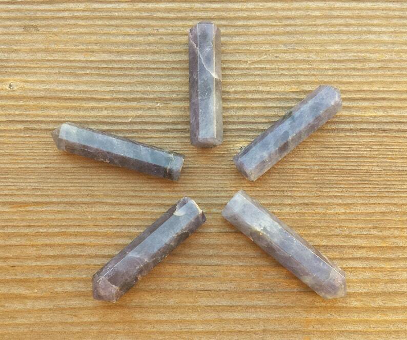 IOLITE SINGLE TERMINATED GEMSTONE CRYSTAL PENCIL POINT (ONE)