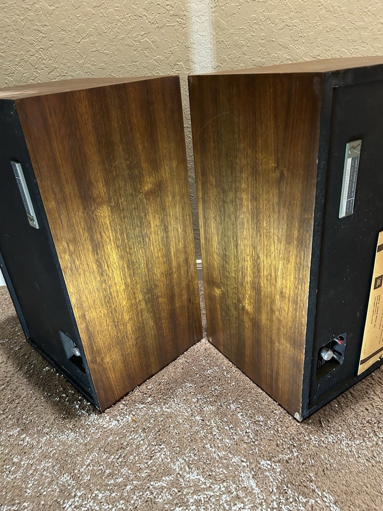 JBL Lancer 99 Audiophile Speakers