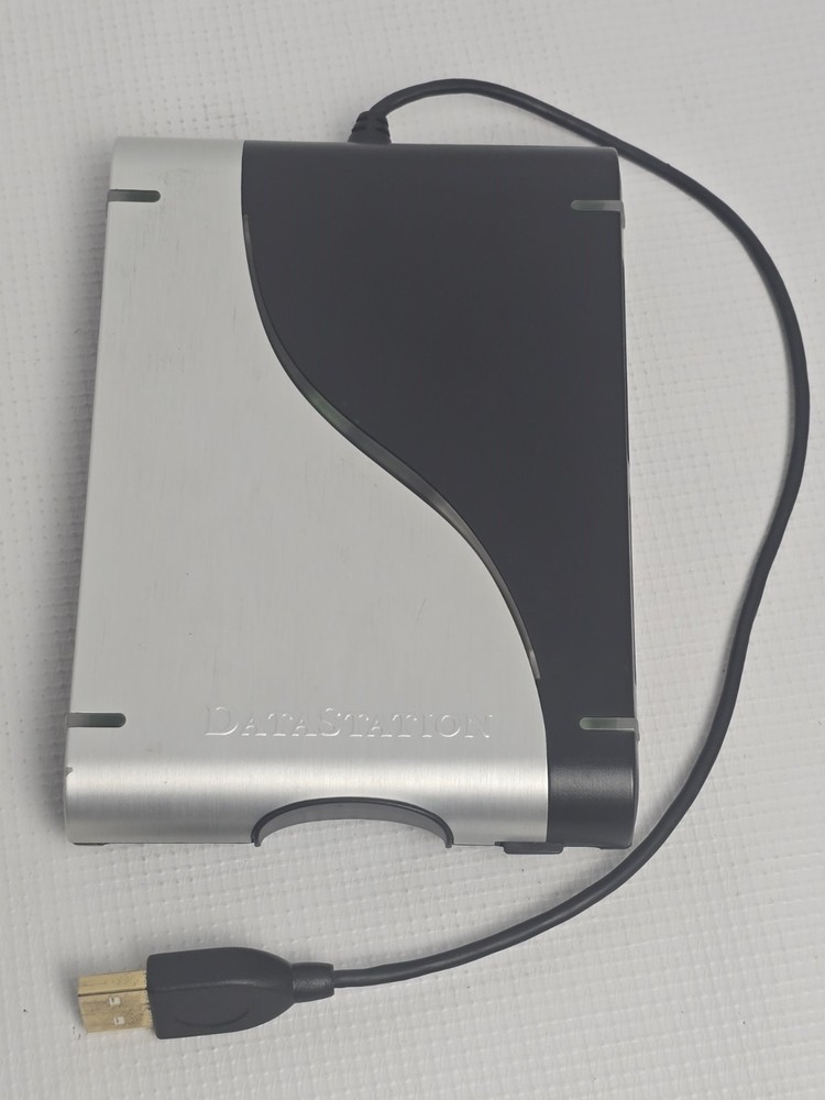 DataStation 7in1 USB 2.0Floppy Disc CF,MMC,SD,MS,Pro Reader I/O Magic PC Device