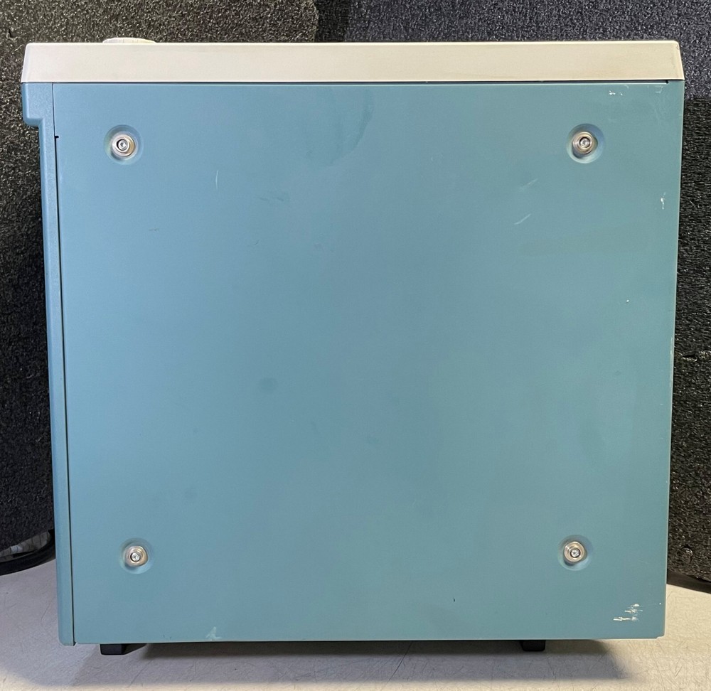 Tektronix TLA7012 Portable Logic Analyzer Mainframe with TLA7AC4 module
