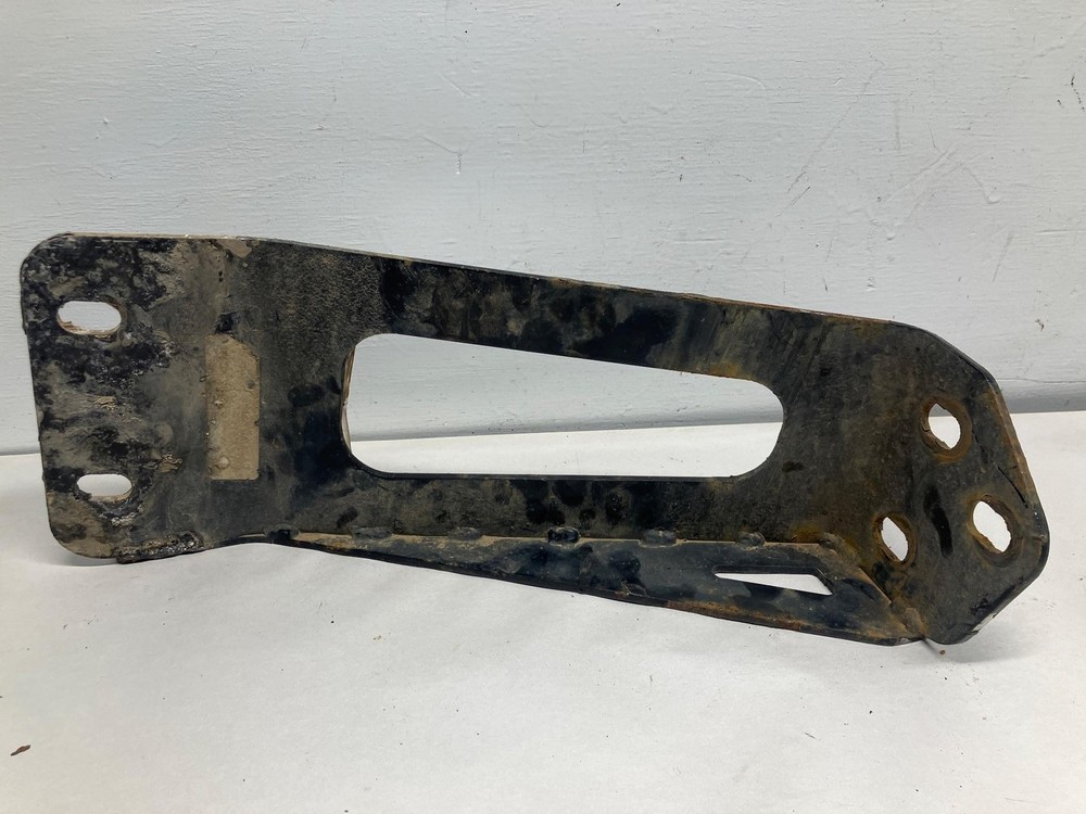 Sterling A9513 Right/Passenger Bumper Bracket - Used