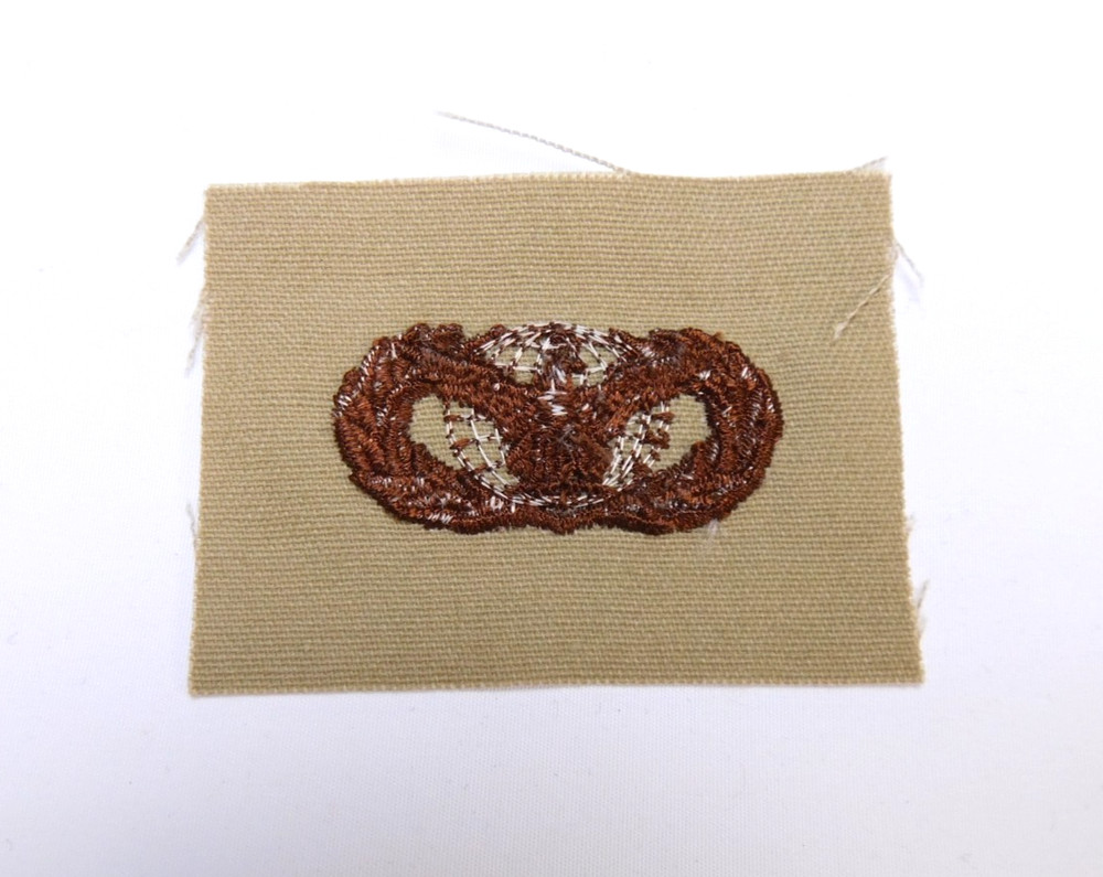US Air Force USAF Basic Force Protection Badge Desert Tan DCU Patch Sew-On
