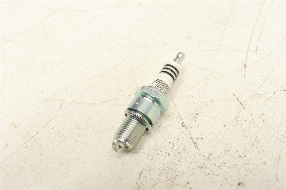 NGK Iridium Spark Plug BPR7EIX 4055 41087