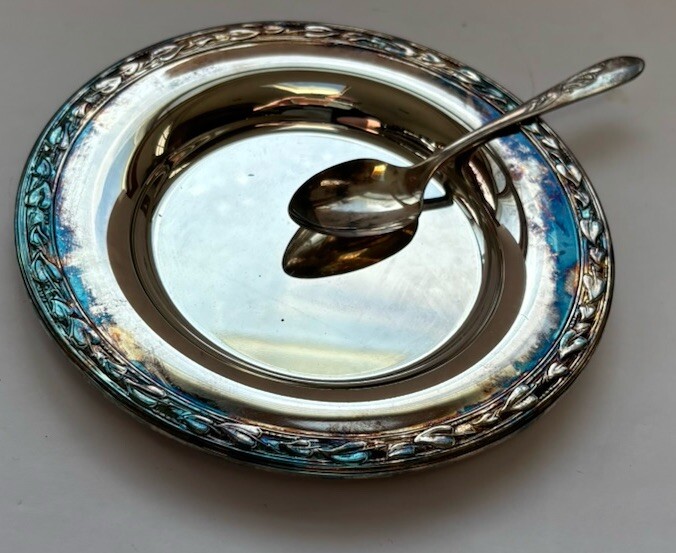 Silver Plated Compote Dish with Spoon By Oneida