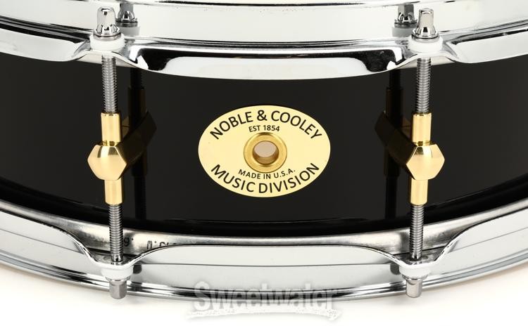 Noble & Cooley Solid Shell Maple Snare Drum - 3.875 x 14-inch - Black with Brass