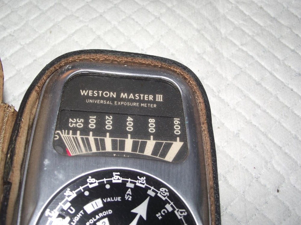 WESTON MASTER III EXPOSURE METER WITH LEATHER CASE,