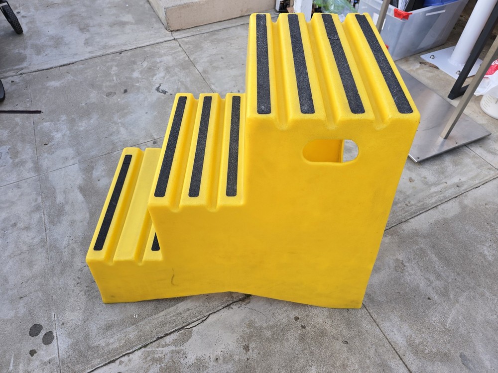 Vestil VST-3-Y Polyethylene Step Stool 3 Step Yellow