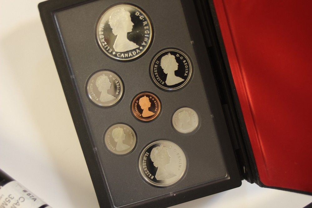 1985 Canada Double Dollar Proof Coin Set (NUM5581)