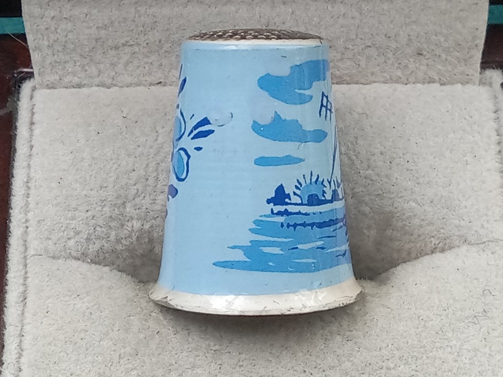 Sterling Silver Germany Thimble w. Windmill Scene: 1" x .75"
