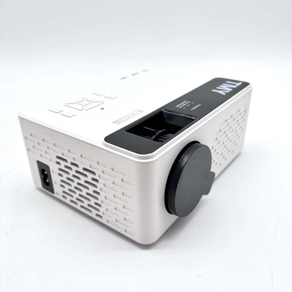 LED Source Full High Definition Home Projector USB Model V08