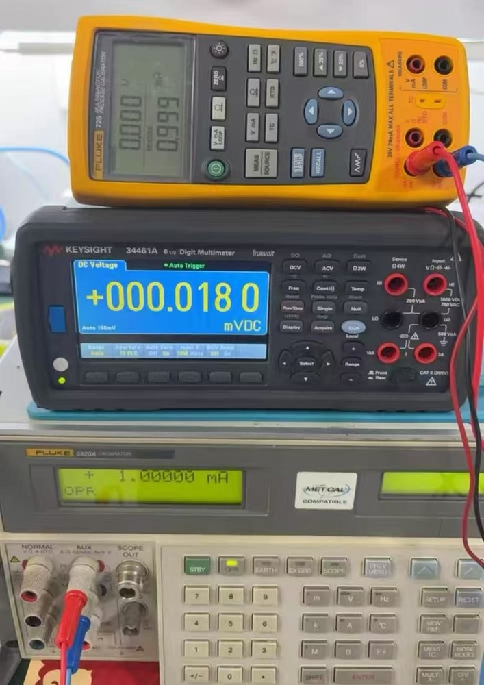 Fluke 725 Multifunction Process Calibrator CALIBRATED !