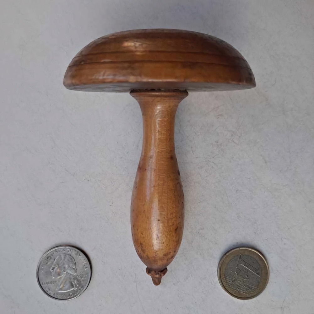 Antique Sewing Darning Tool Needle Case  German Polish Treen Transfer Ware