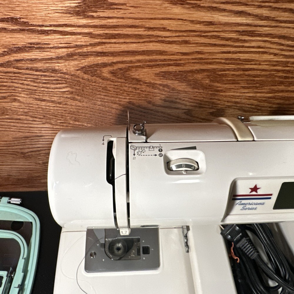 Simplicity, Embroidery Machine, SE3, 5 memory cards