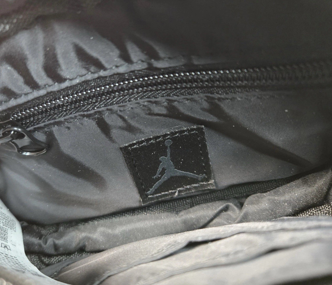 NIKE Air Jordan Alpha Camera Bag Crossbody Purse 1L Black Jumpman Logo