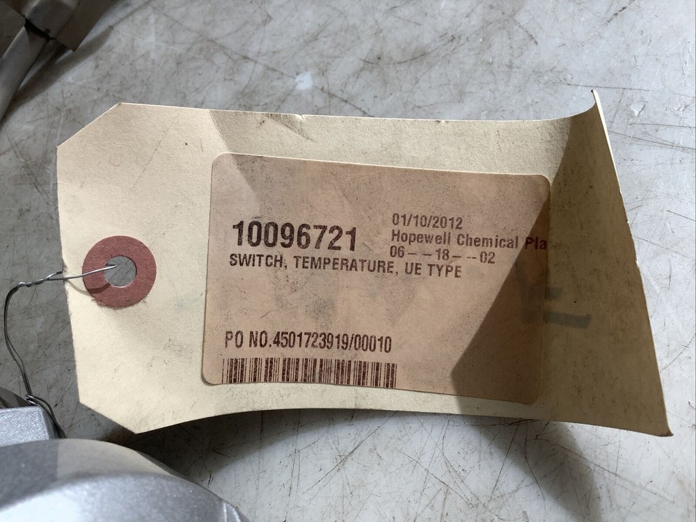UE T1804-F TEMPERATURE SENSOR 555