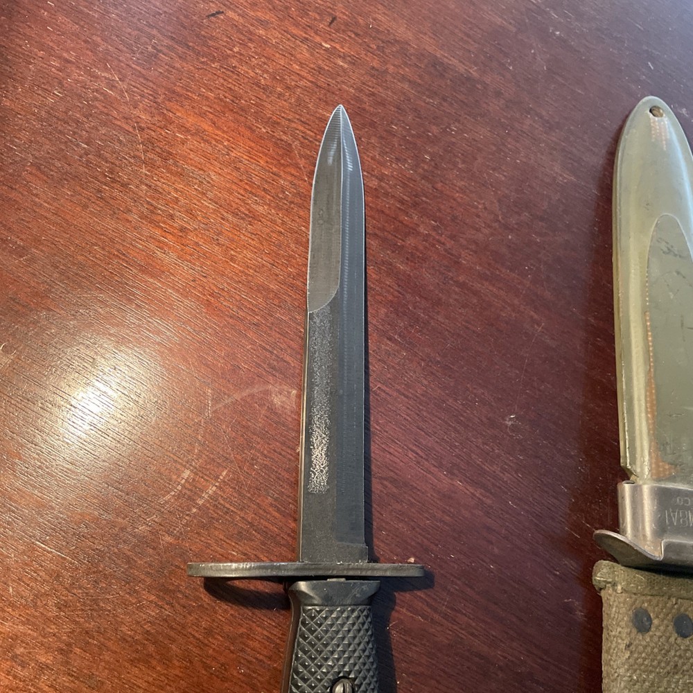Bayonet Vintage