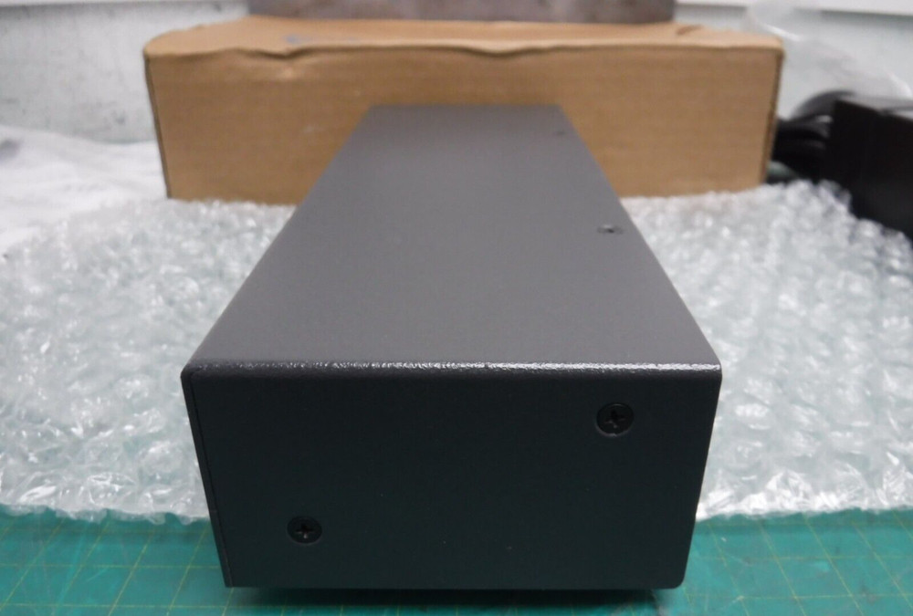 Extron SW4 DVI Plus Series Switcher