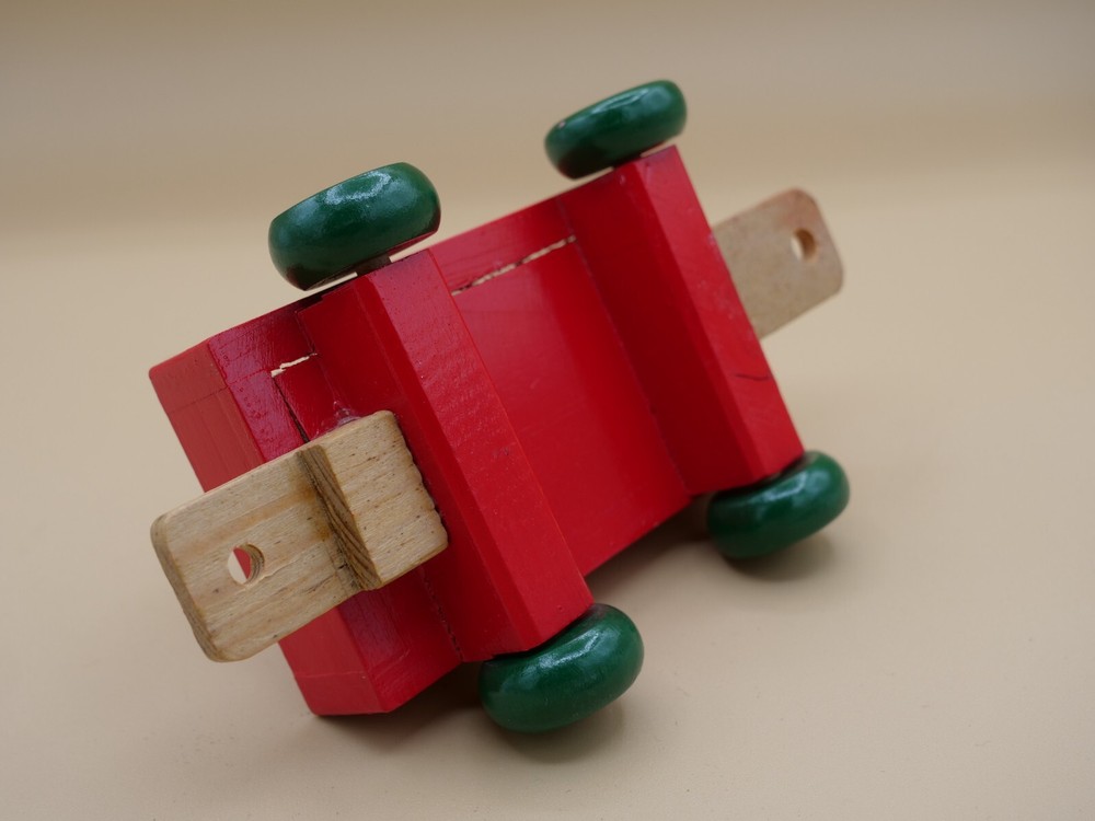 Pull Toy Wooden Wagon 6" X 3"