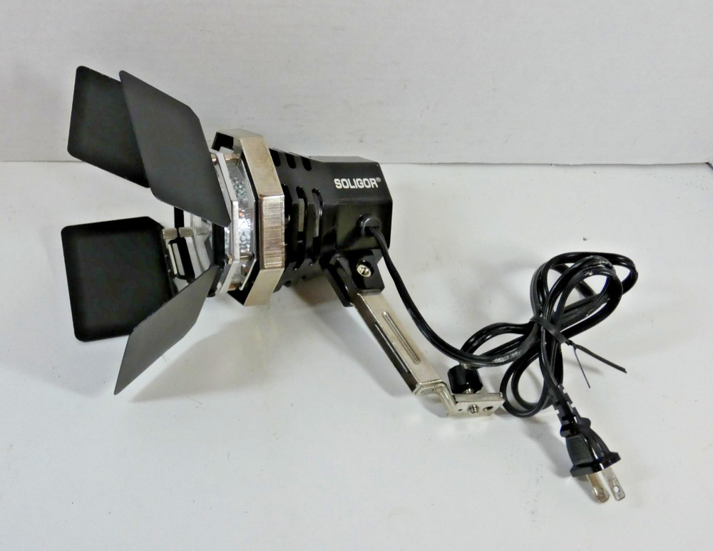 SOLIGOR AC-DC Video Quartz Light Universal Lamp Two Level Brightness Tested