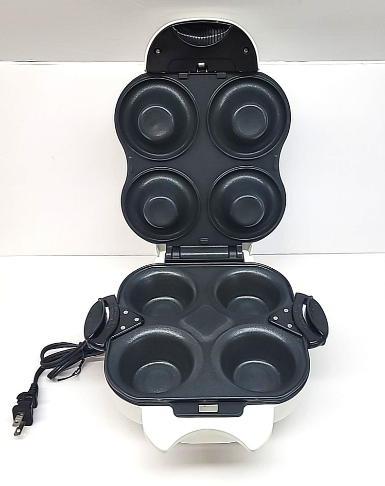 Black & Decker White The Shell Baker Electric Four Shell Meal & Dessert Maker