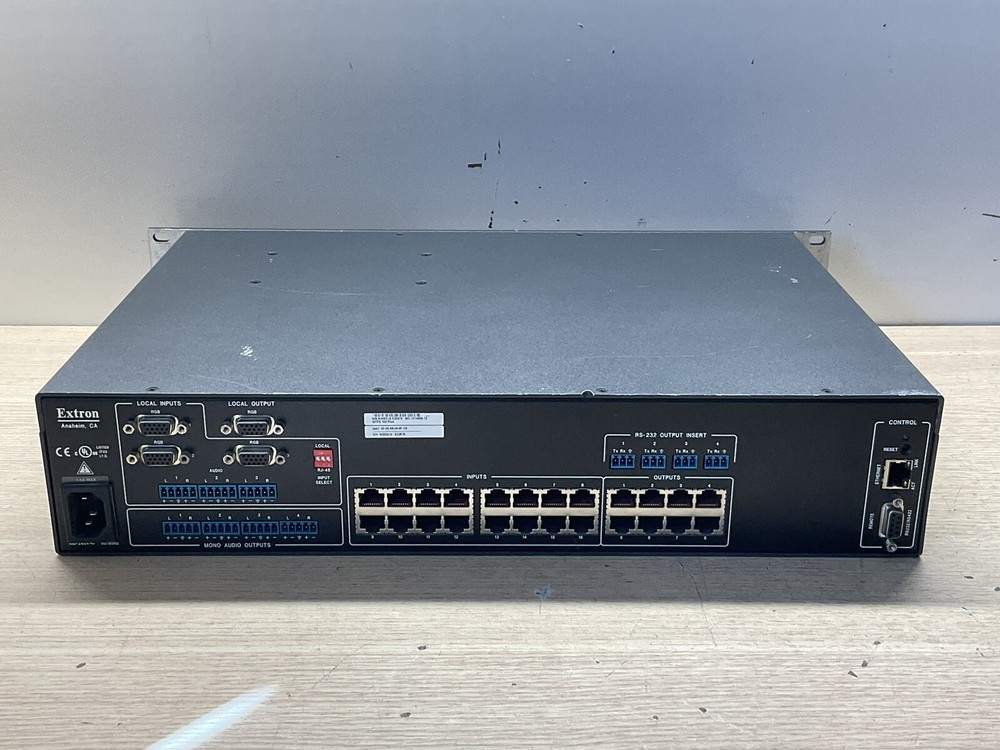 Extron MTPX PLUS SERIES / MTP Matrix Switcher/ FRA582
