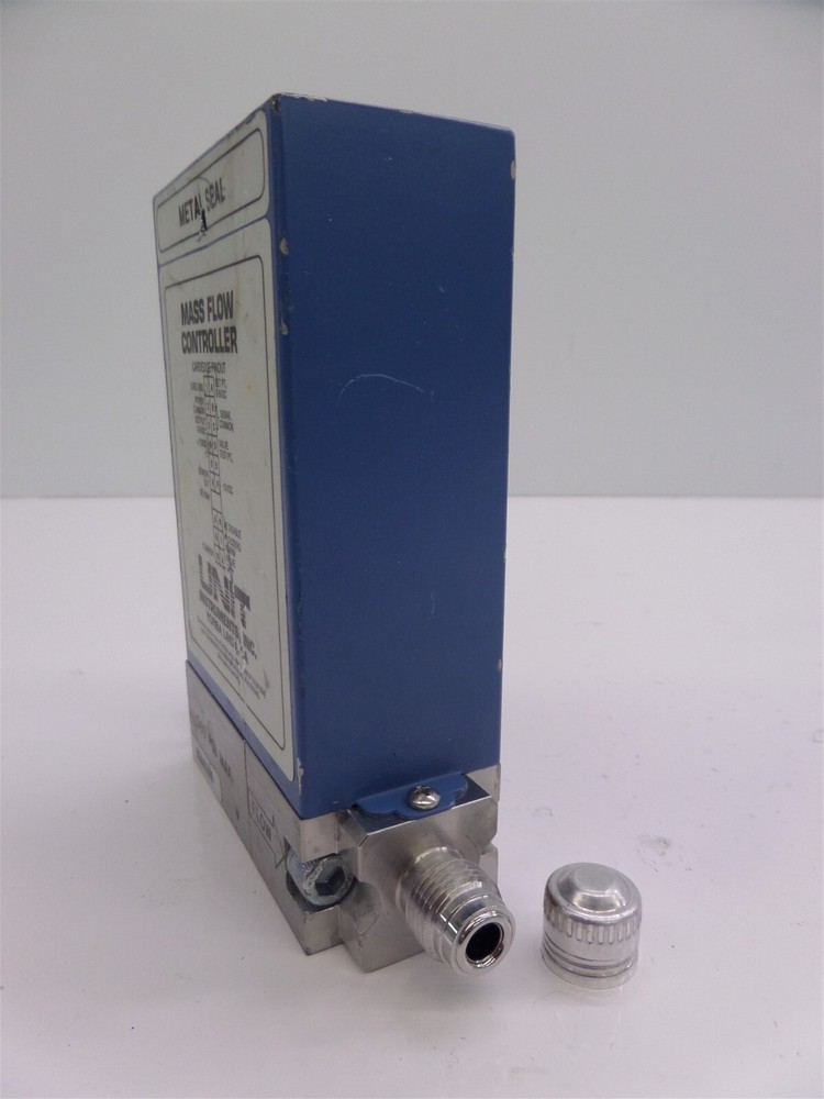 Unit Instruments UFC-1660 Mass Flow Controller - N2