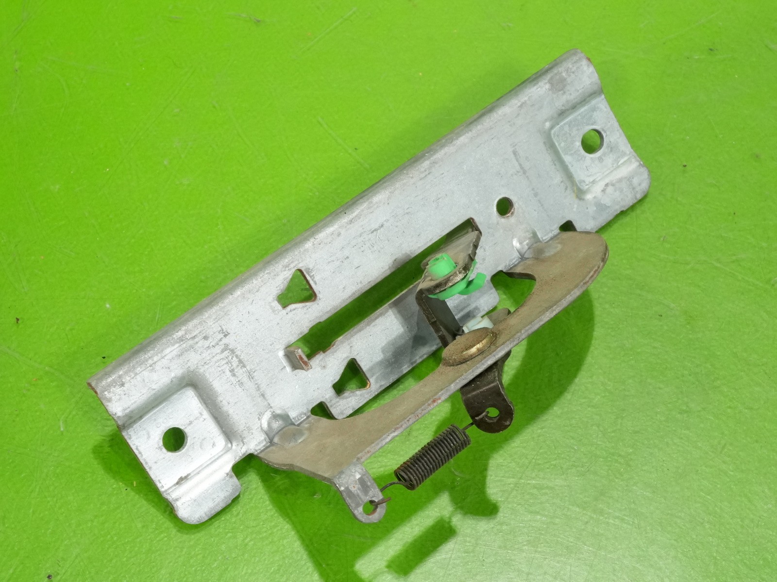 92-95 Civic hatch hatchback OEM 74790-SR3-003 rear back tailgate opener lever