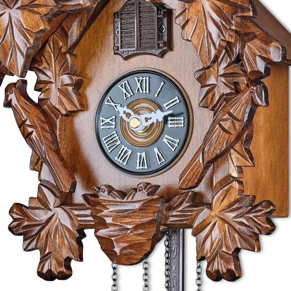 Cuckoo Clock with Automatic Night Mode, Quartz Movement and Carved Deer Head ...