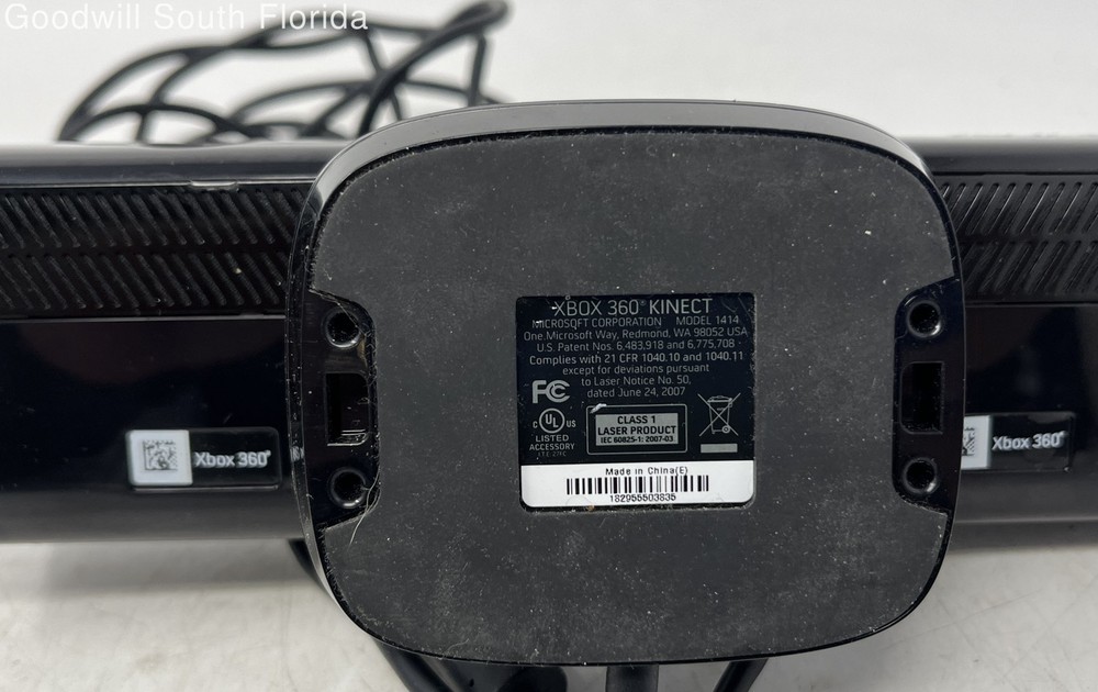 Microsoft 1414 Black Kinect Motion Sensor For Xbox 360 Not Tested