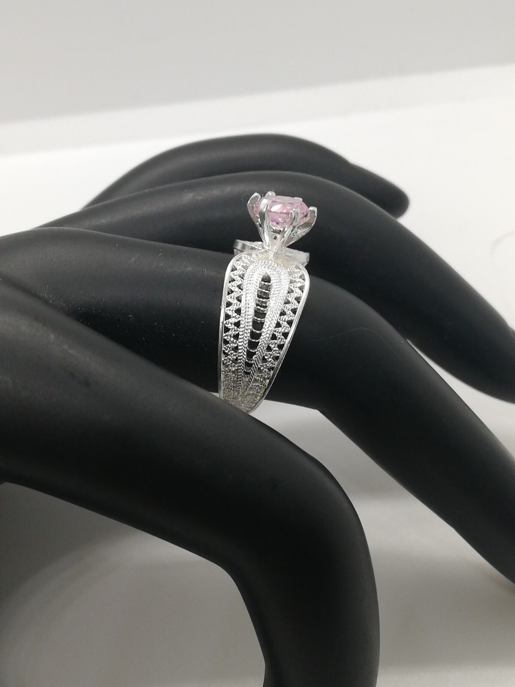 . 970 Solid Silver Women's Ring Size 7 Filigree New.