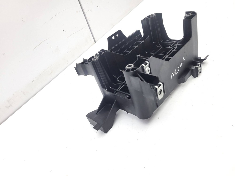 RANGE ROVER EVOQUE L538 2012 GEARSTICK BRACKET MOUNT SUPPORT BJ32-7E112-AB