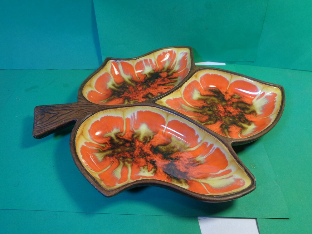 Sectional Leaf Pattern Serving Tray/Dish, #377, Treasure Craft (Used/EUC)