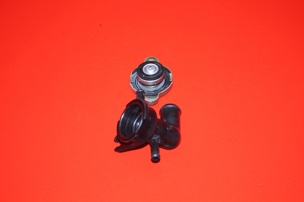 02 HONDA GOLDWING 1800 RADIATOR CAP