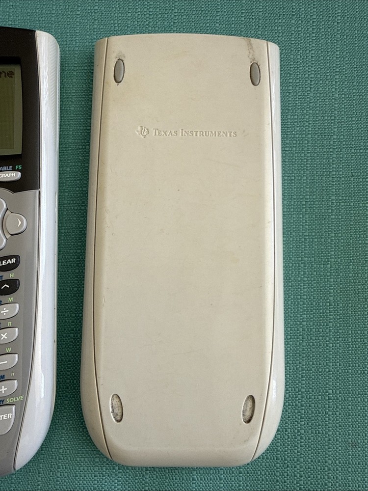 Texas Instruments TI-84 Plus Silver Edition Graphing Calculator w/ Cover Tested