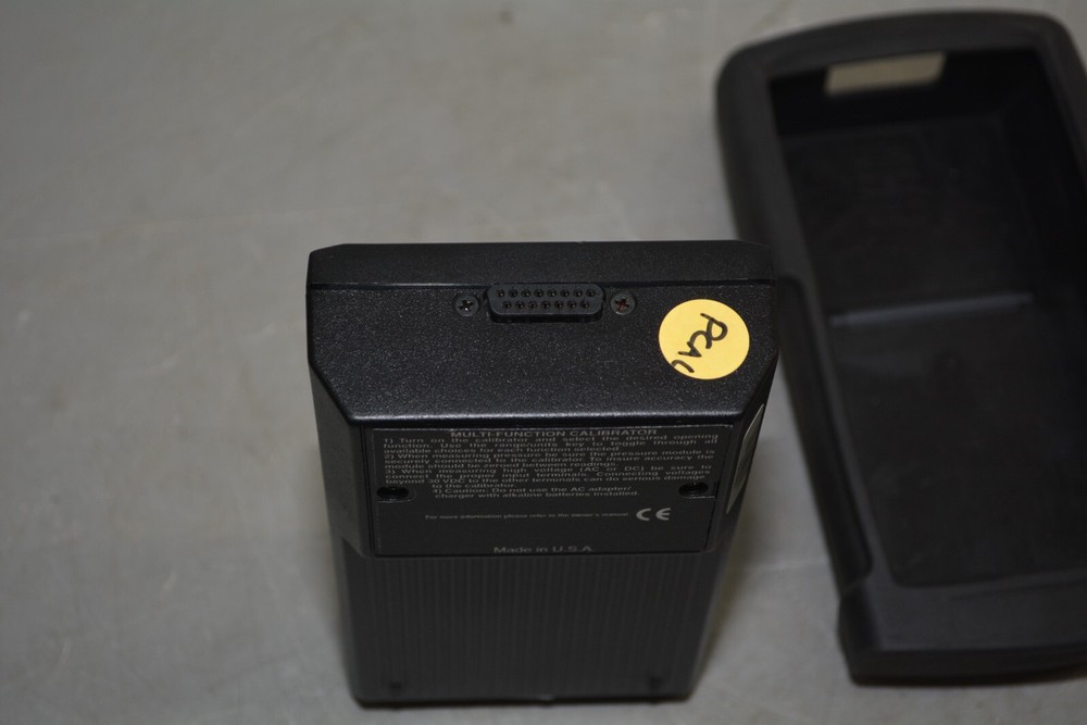 ^ Omega PCL1000 Handheld Multifunction Calibrator W/ Pressure Module Adapter