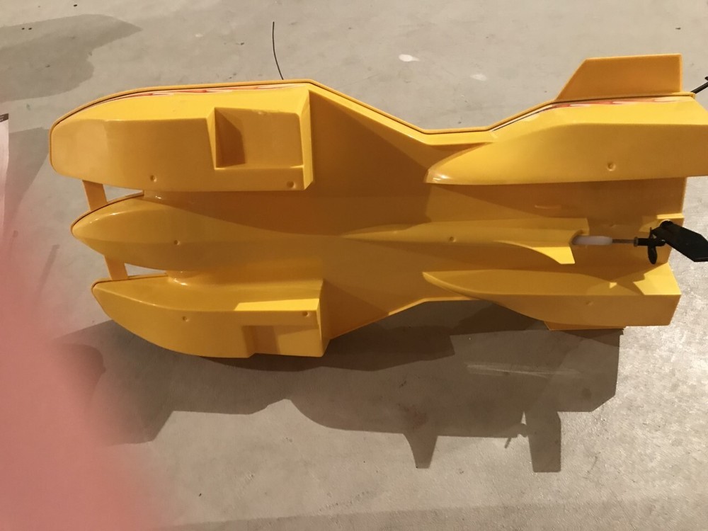 Nikko Vixen radio control boat