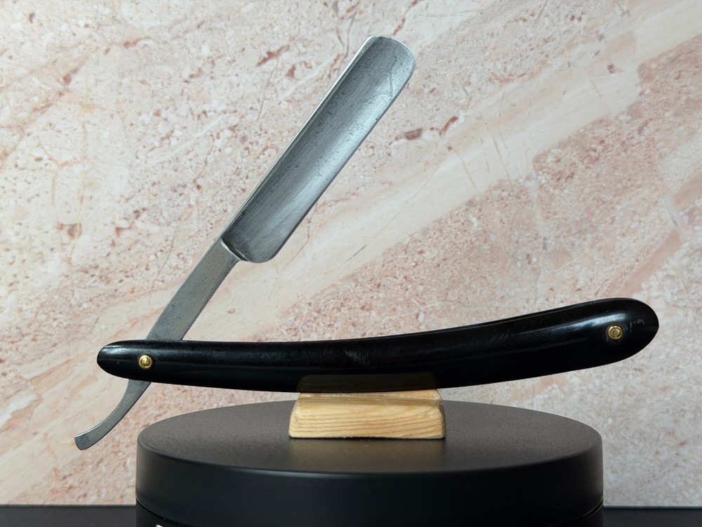 Vintage Straight Razor - Restored