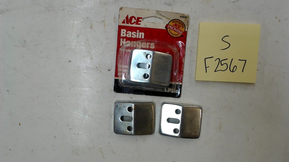 43619 Ace Basin Hangers
